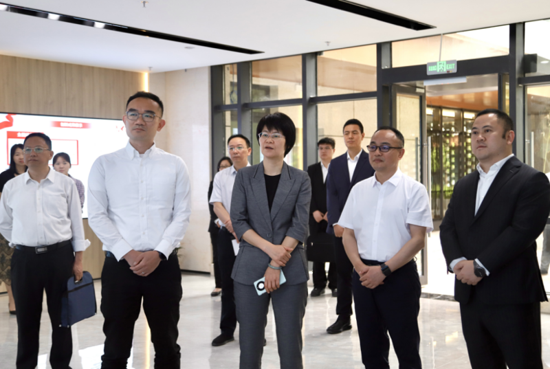 邱虹調(diào)研中國(guó)化學(xué)四化建岳陽自貿(mào)片區(qū)綜合體項(xiàng)目建設(shè)